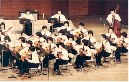 24thguitar.jpg (52253 oCg)