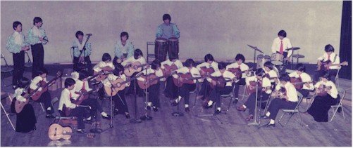 guitargassou.jpg (37743 oCg)